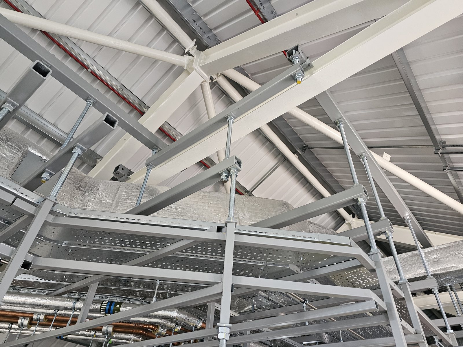 Fire resistant MIDFIX support installation below structural steelwork